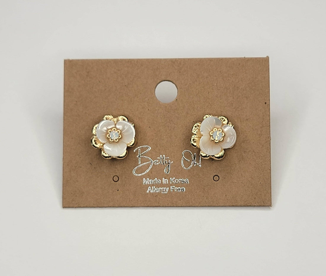 Sea Shell Flower Earrings