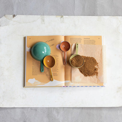 Enameled Stainless Steel Measuring Cups w/ Colored Edge