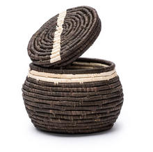 Load image into Gallery viewer, Set of 3 Peach &amp; Tan Nesting Raffia Boxes
