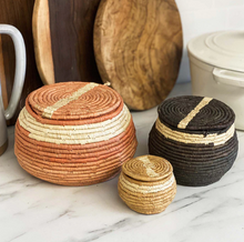 Load image into Gallery viewer, Set of 3 Peach &amp; Tan Nesting Raffia Boxes
